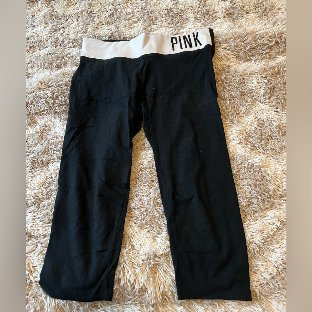 PINK crop leggings